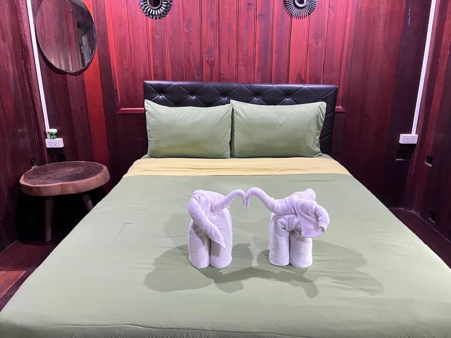 Denchai City Resort เด่นชัยซิตี้ รีสอร์ท Phrae Exterior foto